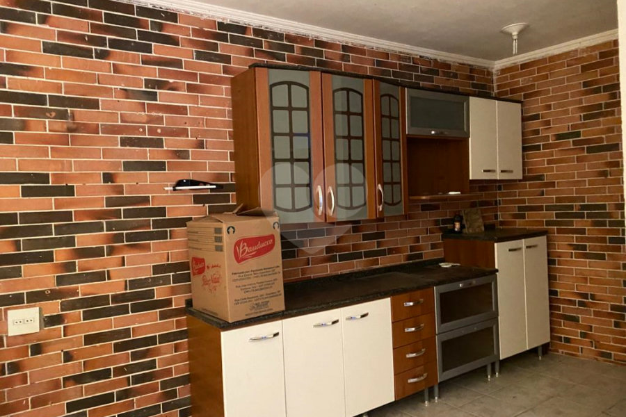 Sobrado à venda com 3 quartos, sendo 1 suíte, em Vila Guilherme, São Paulo, SP