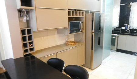 Apartamento à venda com 2 quartos em Vila Nossa Senhora Aparecida, São Roque, SP