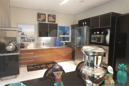 Casa à venda com 3 quartos no condomínio Granja Deolinda, Sorocaba - SP