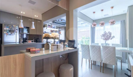 Apartamento à venda com 2 quartos, sendo 1 suíte,  em Vila Olímpia, São Paulo, SP