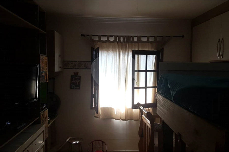 Sobrado à venda com 2 suítes em Santana, São Paulo, SP