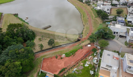 Terreno à venda no condomínio Figueira Garden, Atibaia - SP
