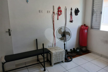 Casa à venda com 2 quartos no condomínio Pátio Boulevard, Poá - SP