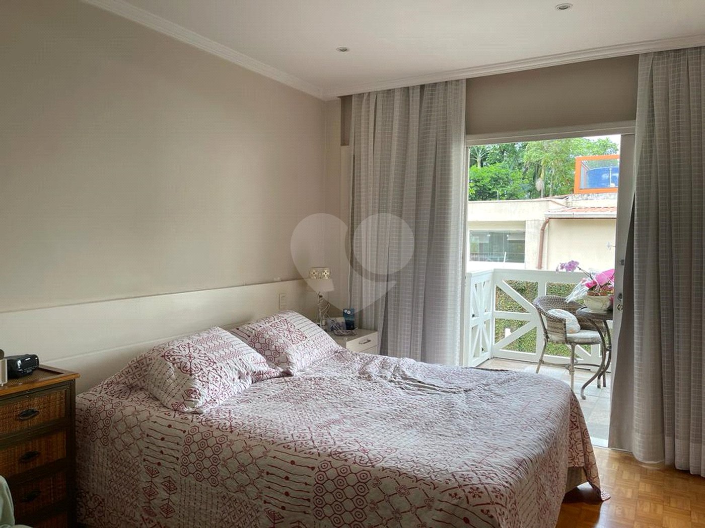 Casa à venda com 4 suítes no condomínio Conjunto Residencial São Benedito, São Paulo - SP