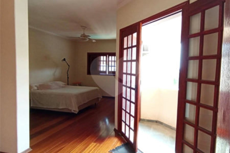 Casa à venda com 5 quartos, sendo 1 suíte, no condomínio Constantino Mattucci, Sorocaba - SP