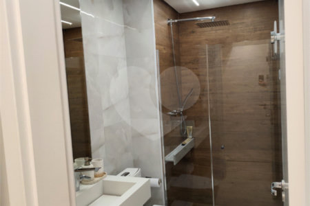 Apartamento à venda com 2 quartos, sendo 1 suíte, em Santo Amaro, São Paulo, SP