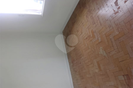 Apartamento à venda com 4 quartos, sendo 1 suíte, em República, São Paulo, SP