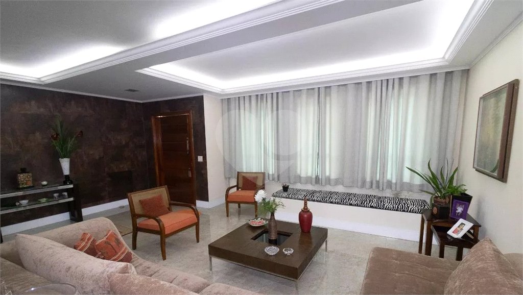 Sobrado à venda com 2 quartos, sendo 1 suíte, em Santana, São Paulo, SP