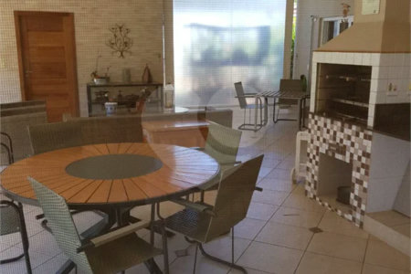 Casa à venda com 5 suítes em Chácara Malota, Jundiaí, SP