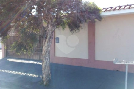 Casa térrea para locação no Cruzeiro do Sul