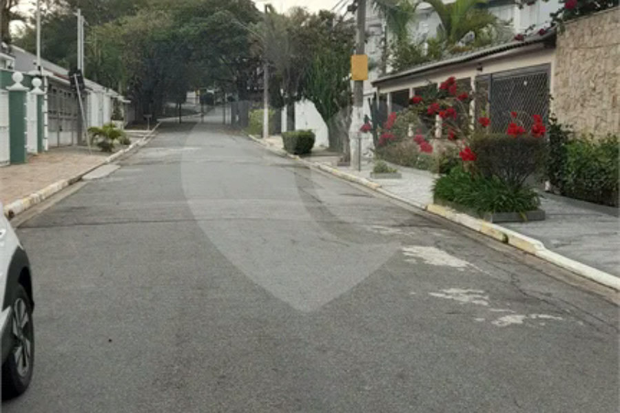Sobrado à venda com 3 suítes em Tremembé, São Paulo, SP