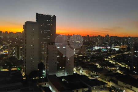 Apartamento com 3 dormitórios e 108 m² na Saúde – conforto e praticidade