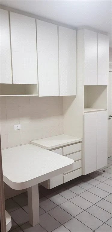 Apartamento à venda com 3 quartos, sendo 2 suítes, em Vila Suzana, São Paulo, SP