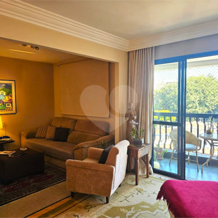 Apartamento à venda com 2 quartos, sendo 1 suíte,  em Chácara Santo Antônio, São Paulo, SP