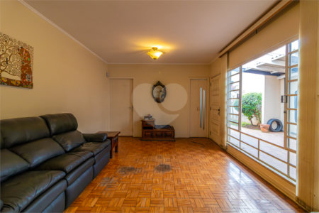 Casa Térrea à venda com 3 quartos, sendo 1 suíte, em Santo Amaro, São Paulo, SP