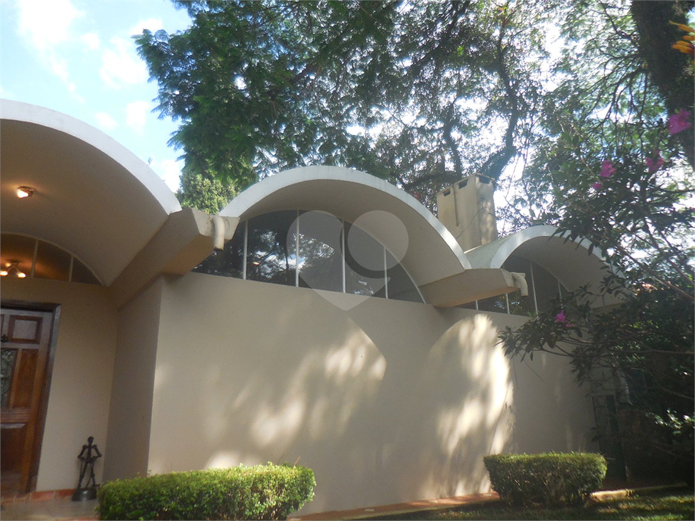 Casa à venda com 4 quartos, sendo 1 suíte,  em Interlagos, São Paulo, SP