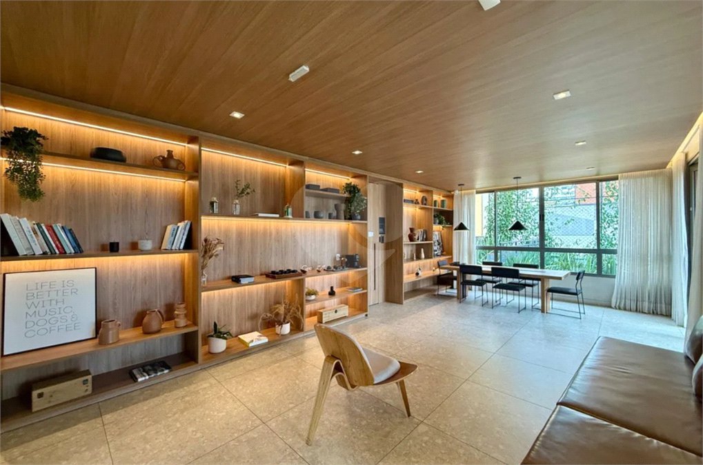 Apartamento à venda com 3 suítes em Santo Amaro, São Paulo, SP