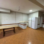 Apartamento com 2 dormitórios e suíte + dependência de serviço completa na Ponta da Praia – Localização privilegiada próximo à Praça Dino Bueno