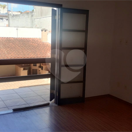 Sobrado à venda com 4 quartos, sendo 2 suítes,  em Vila Oliveira, Mogi das Cruzes, SP