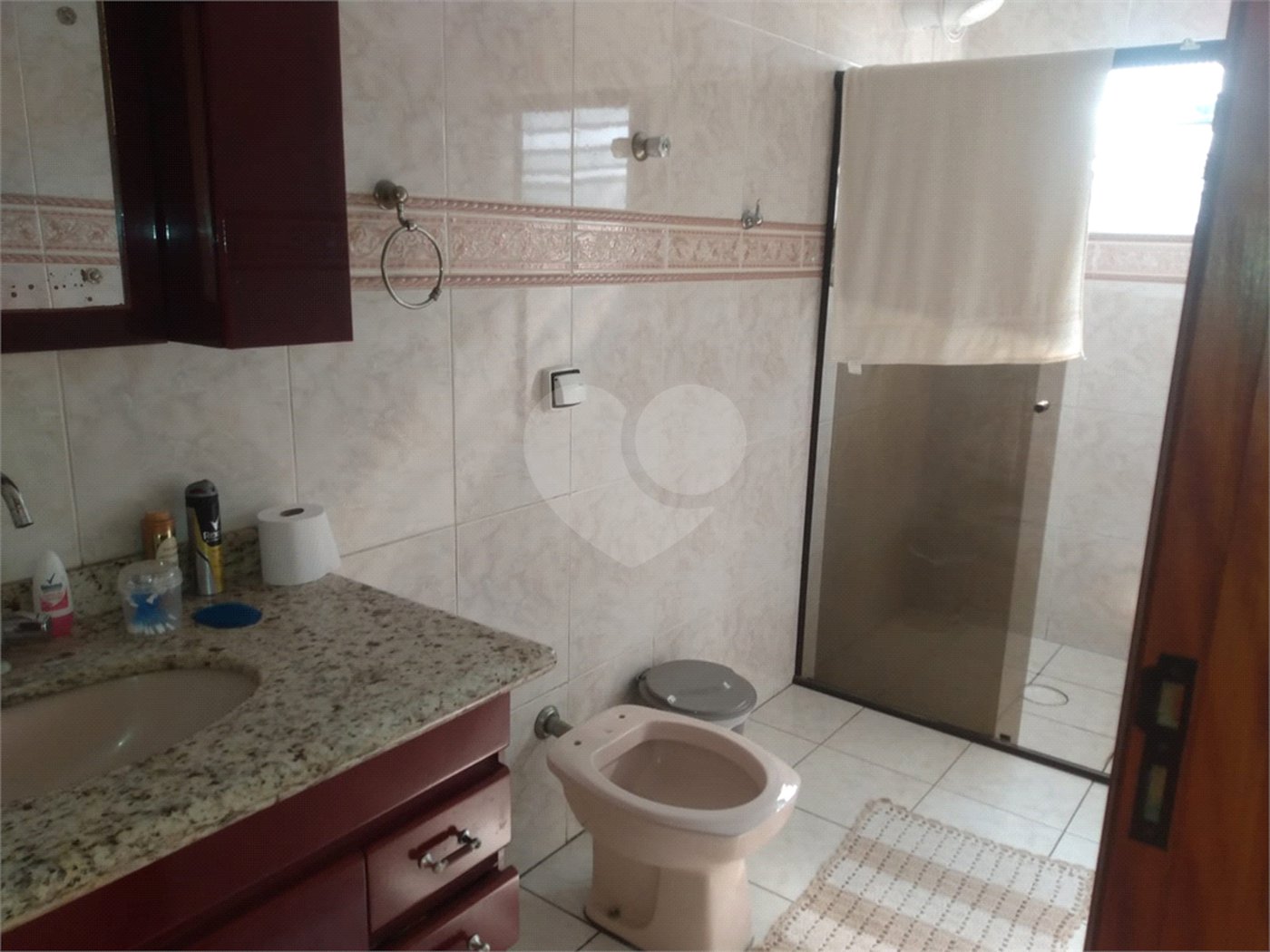 Sobrado à venda com 3 quartos, sendo 1 suíte, em Parque das Nações, Atibaia, SP