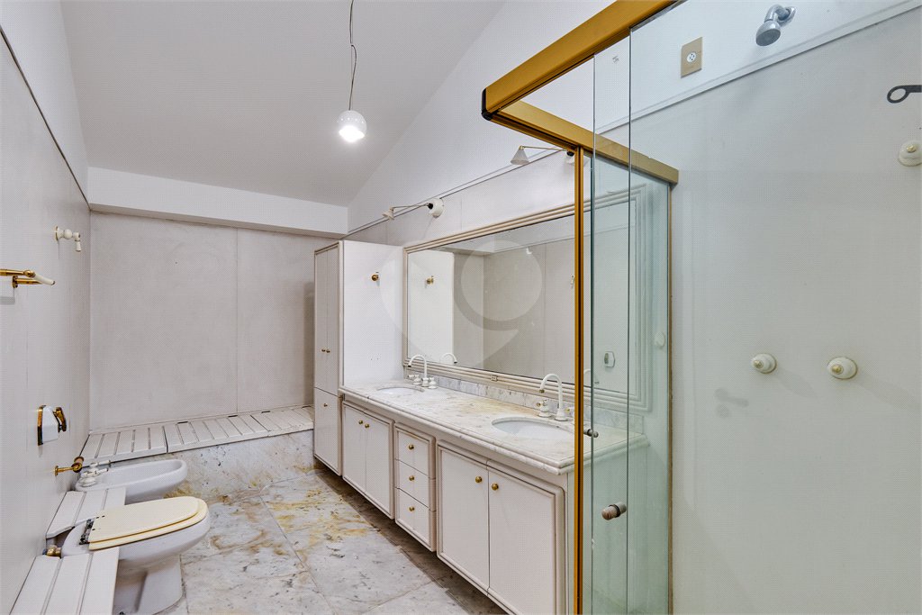 Casa à venda com 3 quartos, sendo 1 suíte, em Brooklin, São Paulo, SP