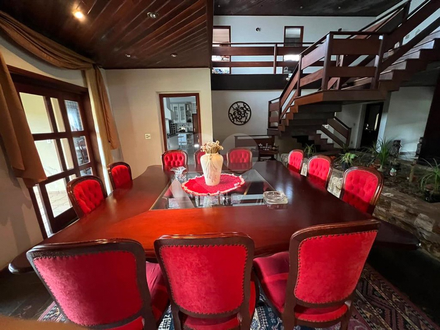 Casa à venda ou para alugar com 4 quartos, sendo 3 suítes, no condomínio Monte Belo, Salto - SP
