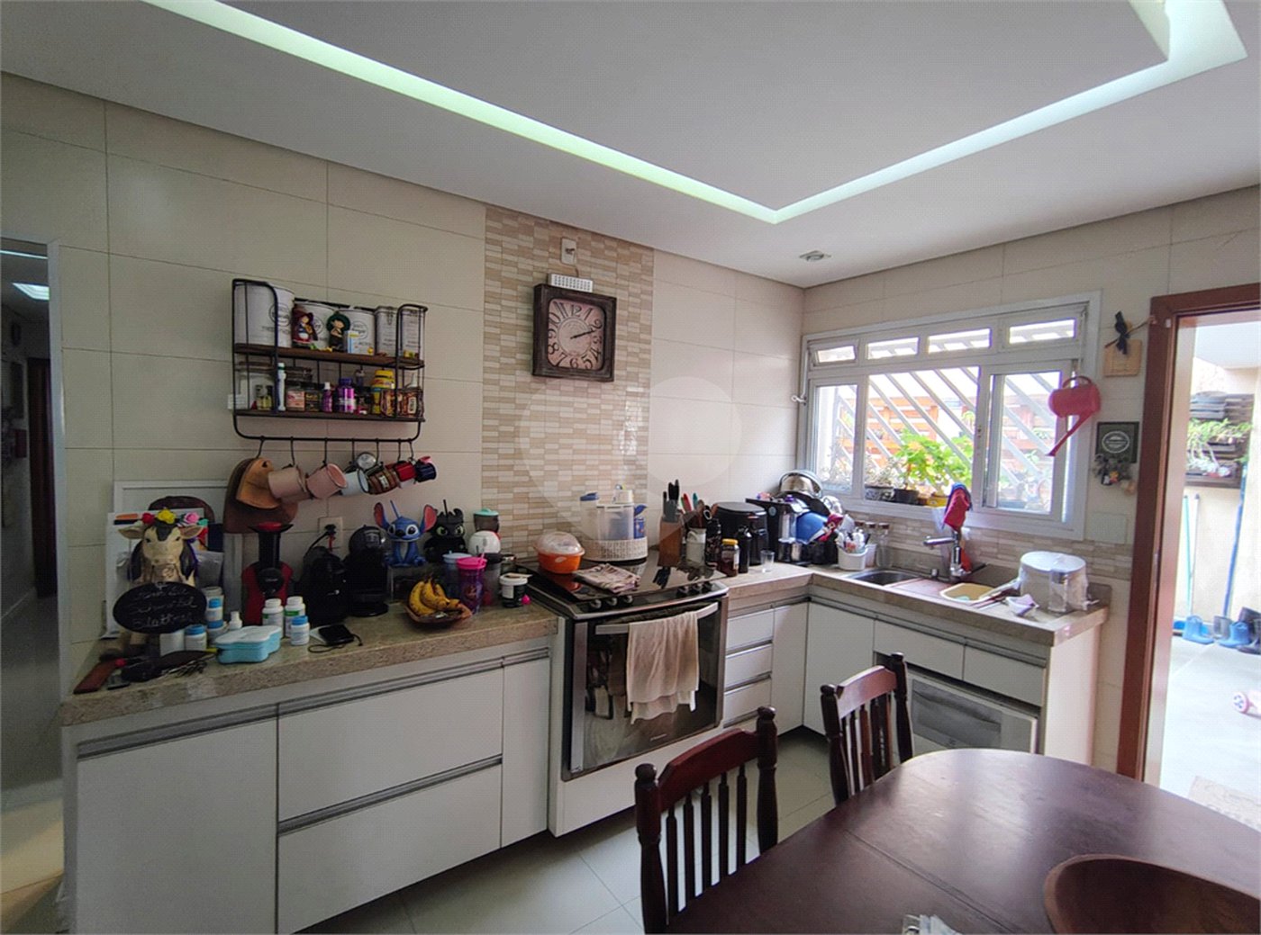 Casa à venda com 2 quartos, sendo 1 suíte, em Vila Vianelo, Jundiaí, SP