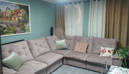 Casa de Vila à venda com 4 quartos, sendo 2 suítes,  em Jardim Brasil (zona Norte), São Paulo, SP