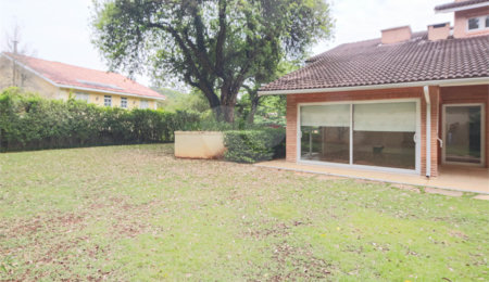 Casa em condomínio à venda com 4 quartos, sendo 2 suítes,  em Alto da Boa Vista, São Paulo, SP