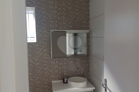 Casa à venda com 3 quartos, sendo 1 suíte,  em Residencial Lago dos Ipês, Itapetininga, SP