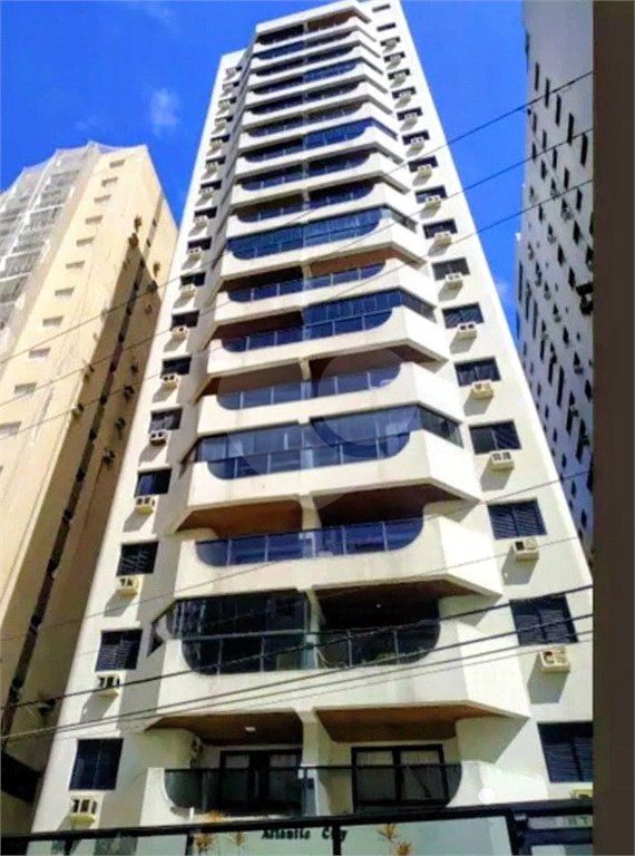 Apartamento à venda com 2 quartos, sendo 1 suíte, em Pitangueiras, Guarujá, SP
