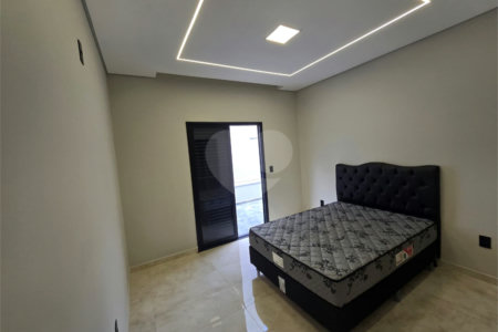 Casa à venda com 2 quartos, sendo 1 suíte,  em Residencial Lago dos Ipês, Itapetininga, SP