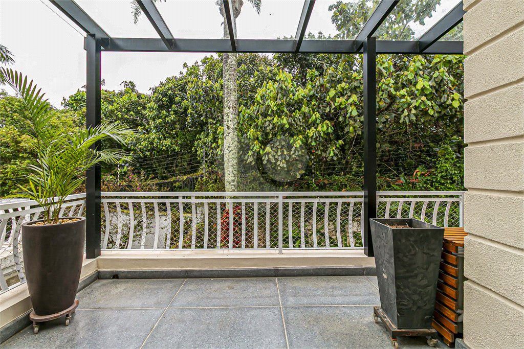 Casa à venda ou para alugar com 3 suítes no condomínio Palm Hill, São Paulo - SP