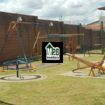 Casa à venda com 2 quartos, sendo 1 suíte,  no condomínio Horto Florestal 2, Sorocaba - SP