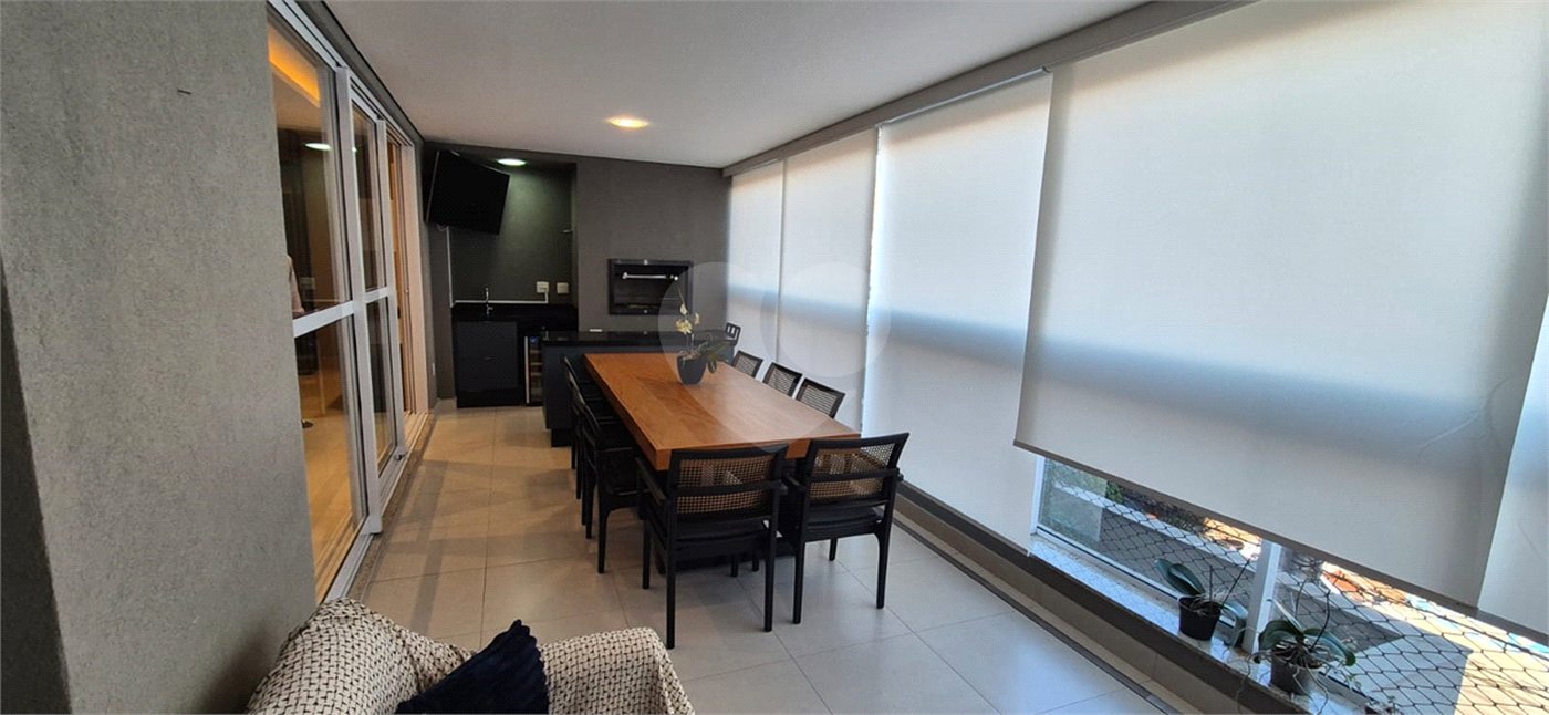 Apartamento à venda com 4 quartos, sendo 2 suítes,  no Centro, Mogi das Cruzes, SP