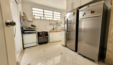 Apartamento à venda com 3 quartos, sendo 1 suíte,  em Cerqueira César, São Paulo, SP