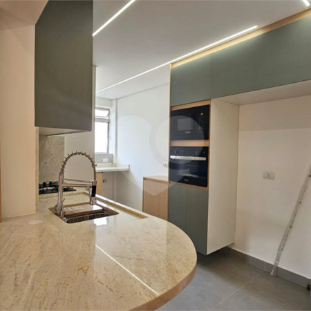 Apartamento à venda com 1 suíte em Moema, São Paulo, SP