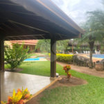 Casa à venda com 8 quartos, sendo 4 suítes, no condomínio Santa Filomena, Salto - SP
