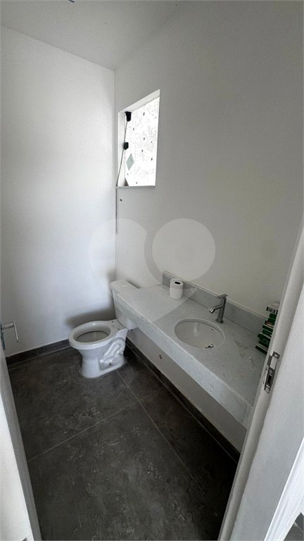 Casa à venda com 3 quartos, sendo 1 suíte, no condomínio Parque Guará, Rio de Janeiro - RJ