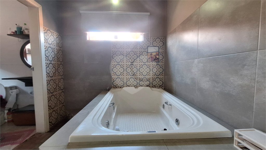 Casa à venda com 4 quartos, sendo 2 suítes, em Parque Esmeralda, Sorocaba, SP