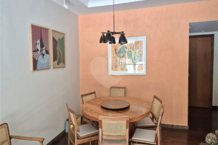 Apartamento à venda com 3 quartos, sendo 1 suíte, em Cosme Velho, Rio de Janeiro, RJ