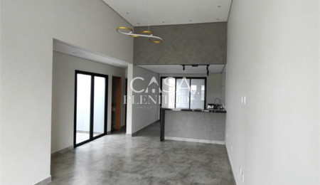 Casa em condomínio à venda com 3 quartos, sendo 1 suíte,  em Horto Florestal, Sorocaba, SP