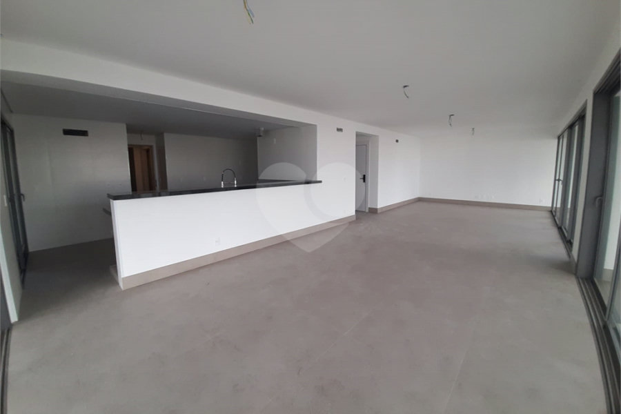 Apartamento à venda com 4 suítes em Santana, São Paulo, SP