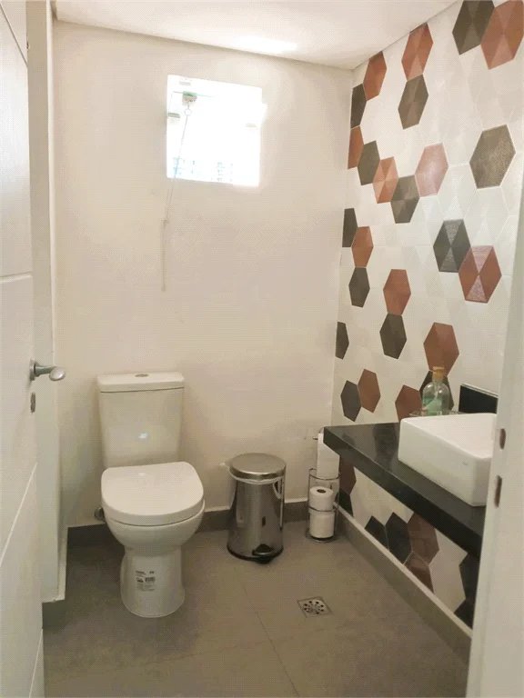 Apartamento à venda com 3 quartos, sendo 1 suíte, em Vila São Francisco, São Paulo, SP