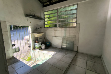 Casa à venda com 2 quartos em Jardim Pinheiros, São Paulo, SP