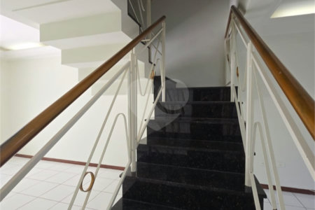 Casa para alugar com 4 quartos, sendo 3 suítes,  no condomínio Village Saint Claire, Sorocaba - SP
