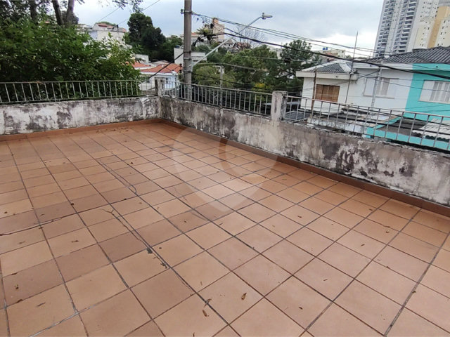 Sobrado à venda com 4 quartos em Parque São Domingos, São Paulo, SP