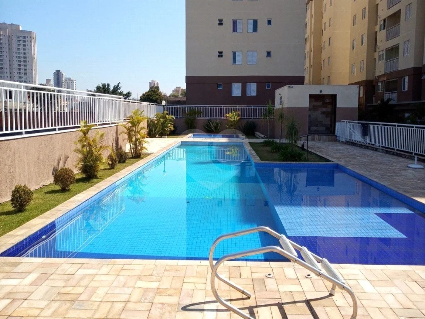 Apartamento de 3 quartos à venda na Vila Carrão