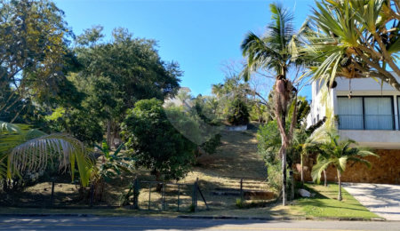 Casa à venda no condomínio Chácaras do Lago, Vinhedo - SP