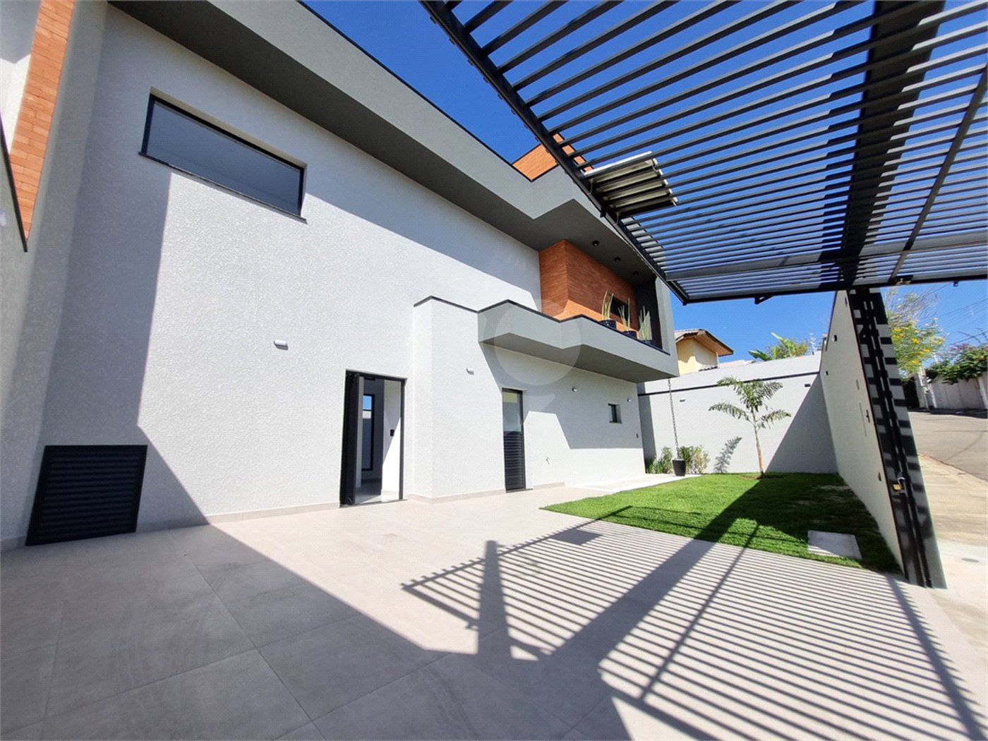 Casa à venda com 3 quartos, sendo 2 suítes, em Nova Gardênia, Atibaia, SP